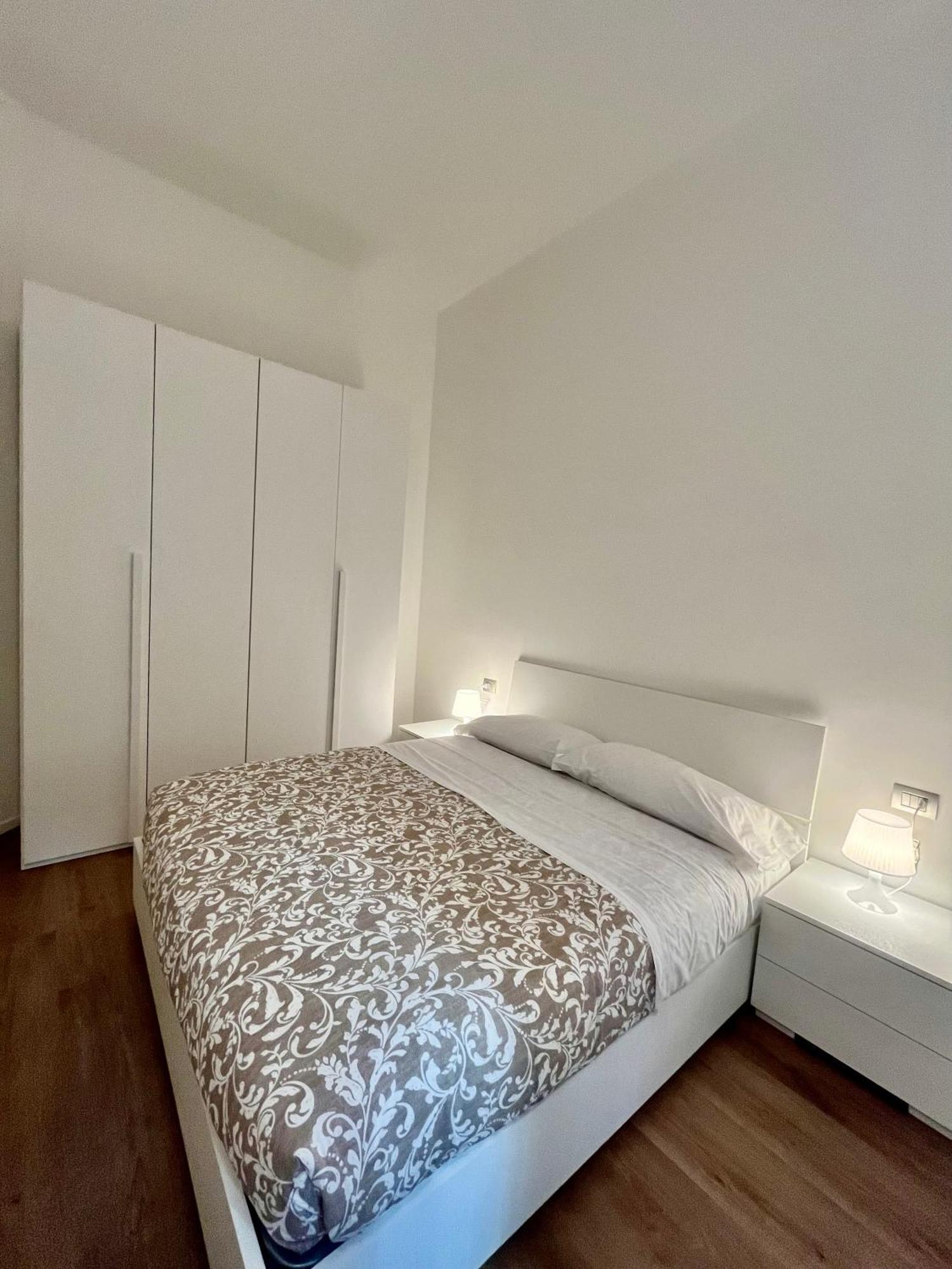 Central Side Apartment Milano Ngoại thất bức ảnh