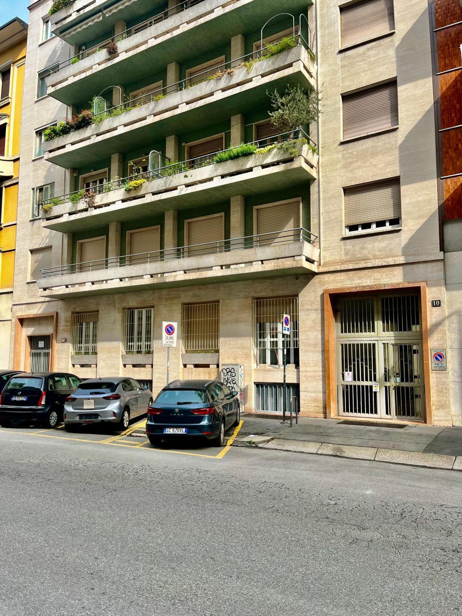 Central Side Apartment Milano Ngoại thất bức ảnh
